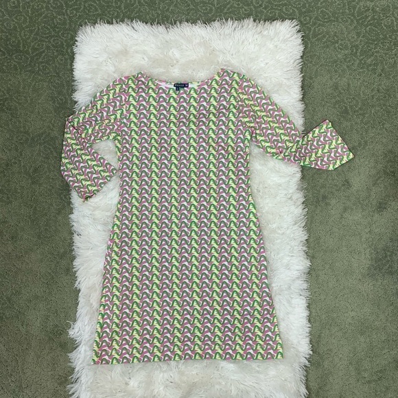 Melly M Small 3/4 Abstract Design Dress - Picture 6 of 12